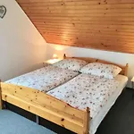 In 38170 Балатонмариафюрдё