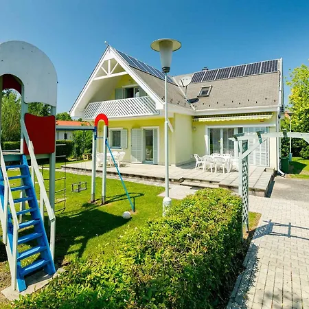 Дом отдыха In 38170 Балатонмариафюрдё