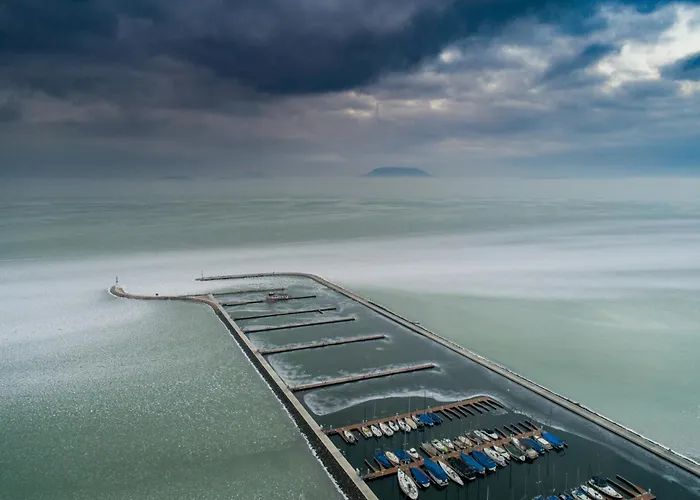In 38170 Prázdninový dům Balatonmáriafürdő